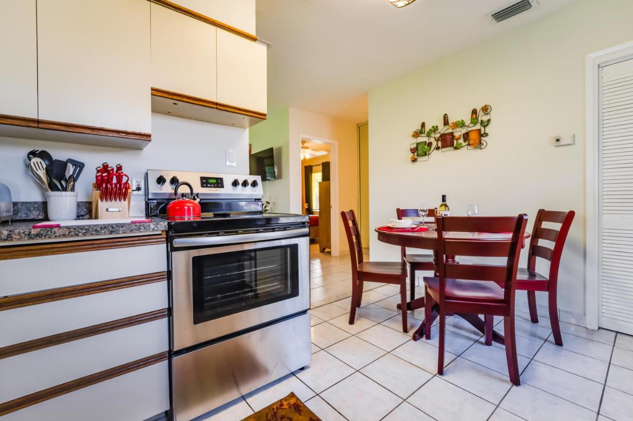 Beach Chairs, Good Kitchen, Strong Wifi On 14Th Ave Форт-Лодердейл Екстер'єр фото