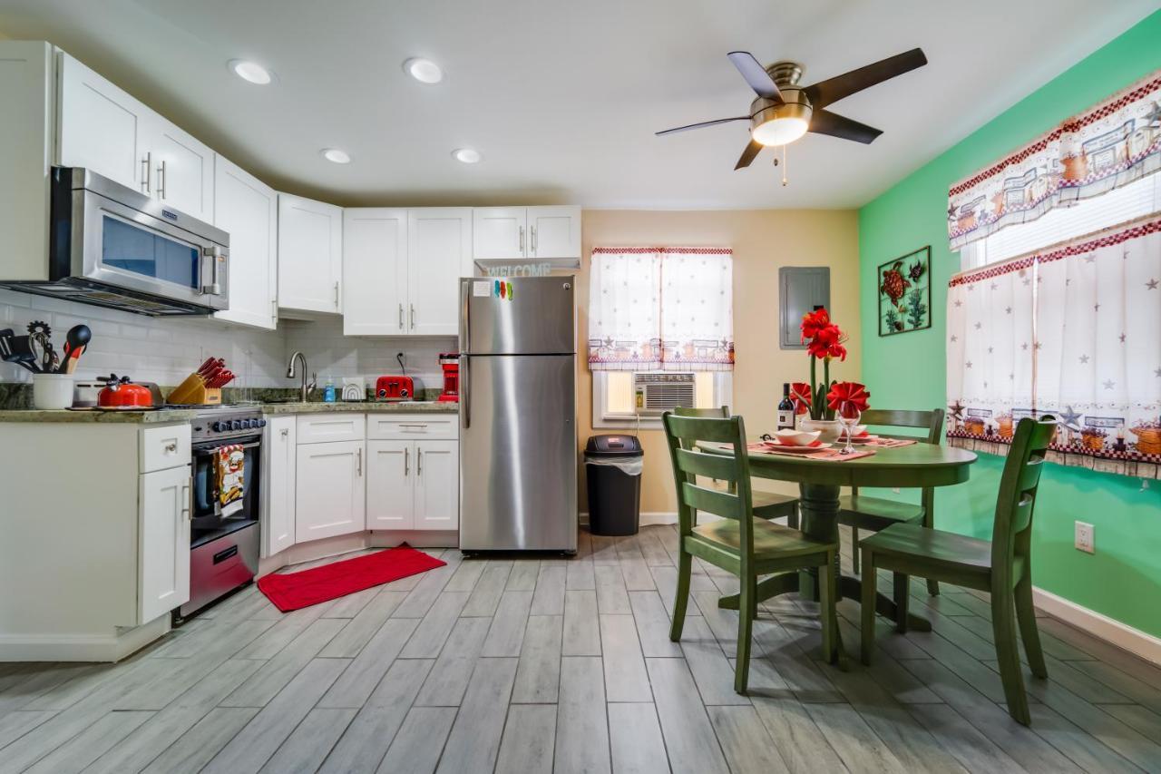 Beach Chairs, Good Kitchen, Strong Wifi On 14Th Ave Форт-Лодердейл Екстер'єр фото