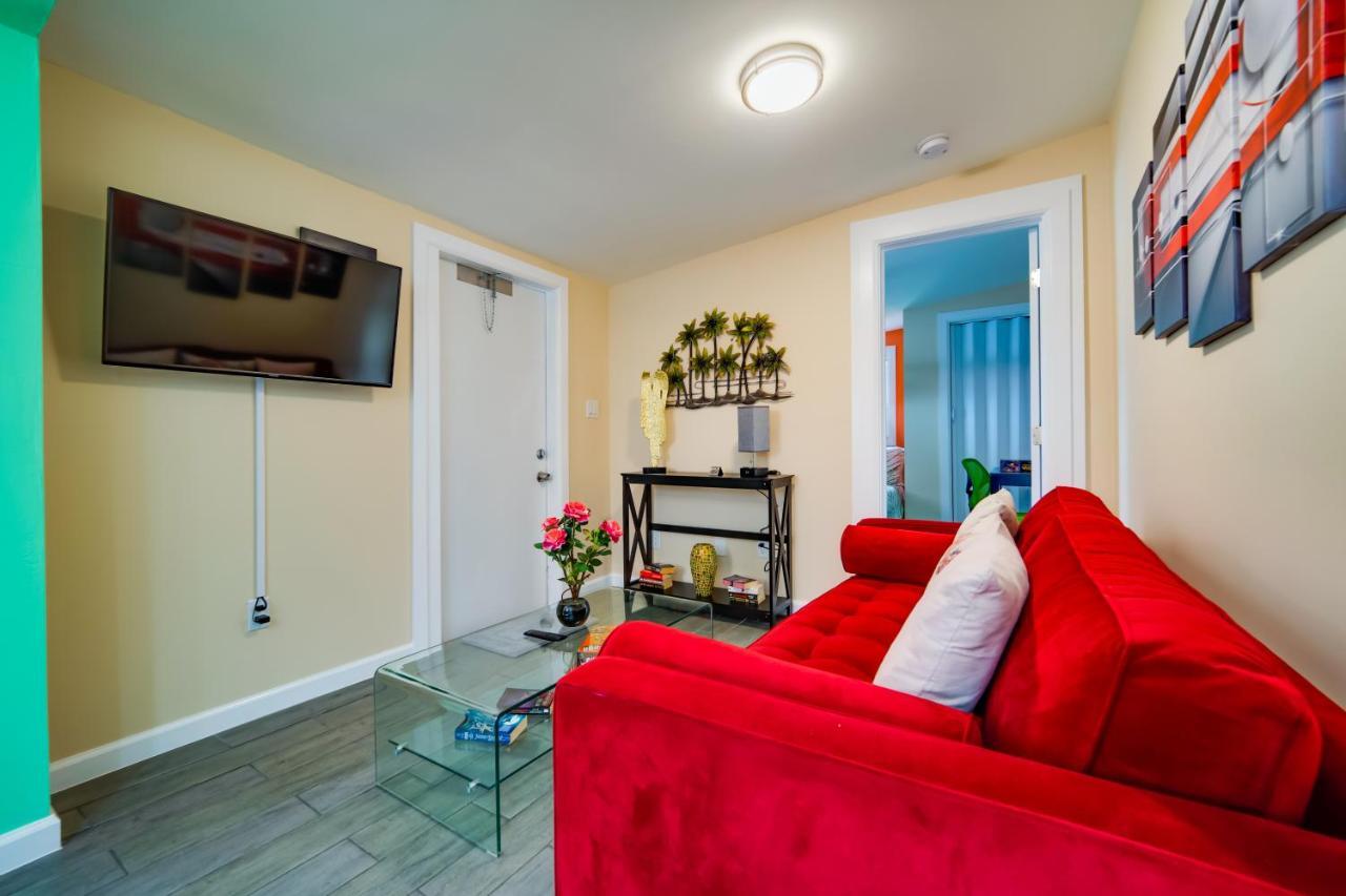 Beach Chairs, Good Kitchen, Strong Wifi On 14Th Ave Форт-Лодердейл Екстер'єр фото
